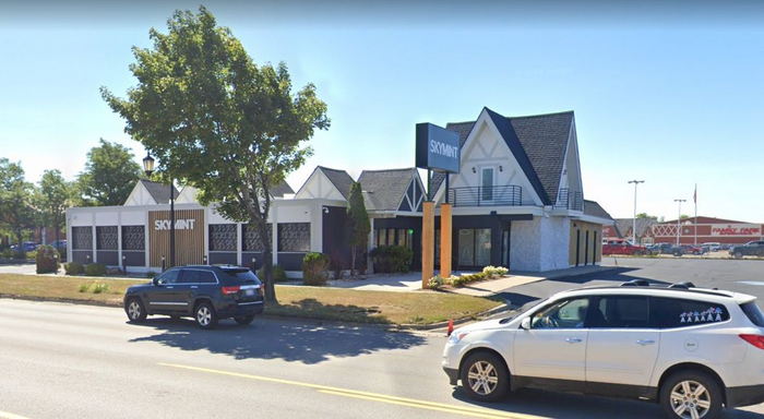 Town Crest Restaurant (La Señorita) - 2022 (newer photo)